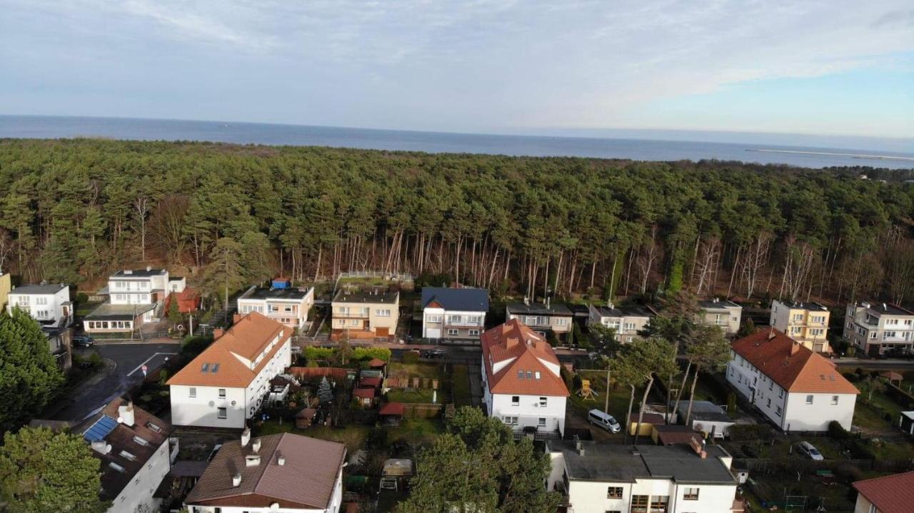 Apartament Dark Amber- 3 Rooms Grand Piano Swinoujscie Exterior photo